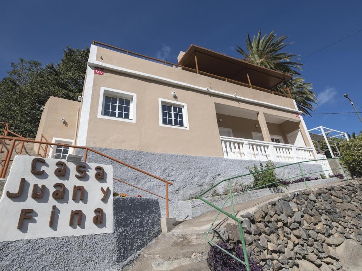 Lightbooking Hermigua Juan Y Fina I Exterior photo